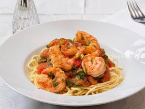 Trenette con Pomodoro Gamberi (Capa)